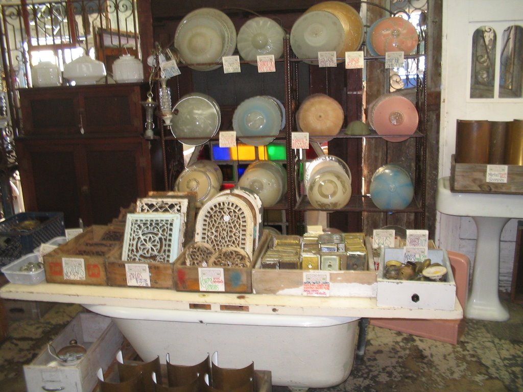 Recentering El Pueblo January 2007